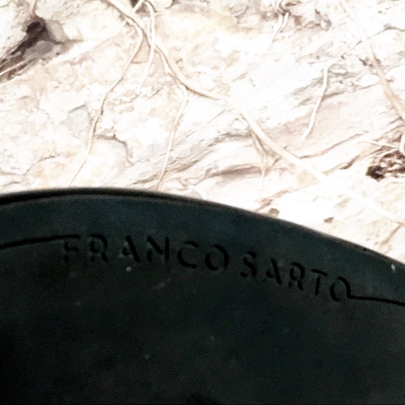 FRANCO SARTO Black Leather Heels, Size 8 - Picture 6 of 8